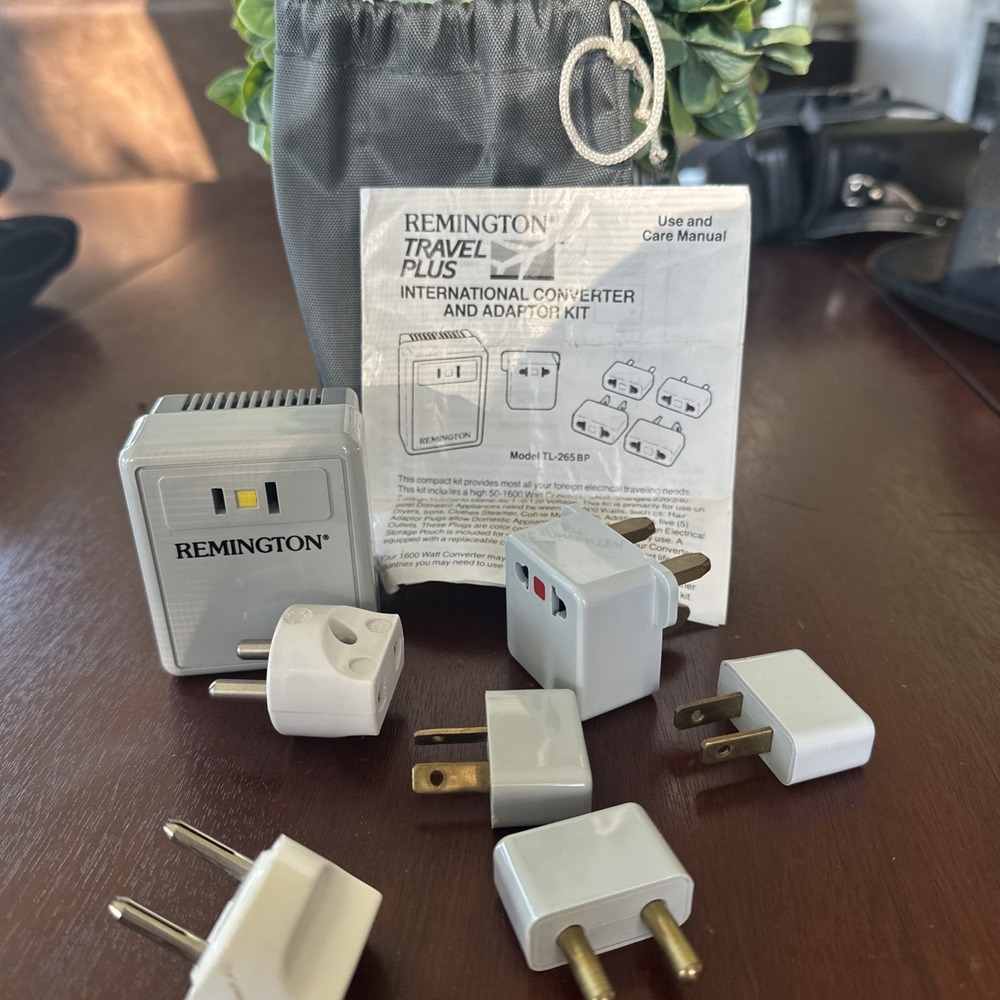 Remington International Converter & Adapter Kit Model TL-265 w/ Travel‎ Bag